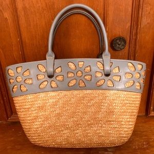 Vintage straw bag